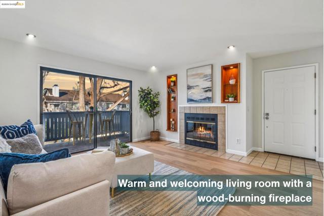 92 Schooner Ct, Richmond CA: https://media.crmls.org/mediaz/77ac8df4-63f3-466d-b8ea-48fbe4a01b81.jpg