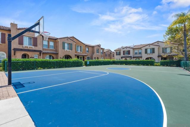 13033 Lamia Point, San Diego CA: https://media.crmls.org/mediaz/77aca2b3-dfab-47ed-a538-fb9b75c77d6b.jpg