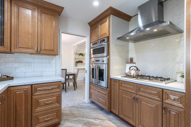 2550 Fairglen Drive, San Jose CA: https://media.crmls.org/mediaz/77adf09a-97d4-4808-af6c-18227b7d84f3.jpg
