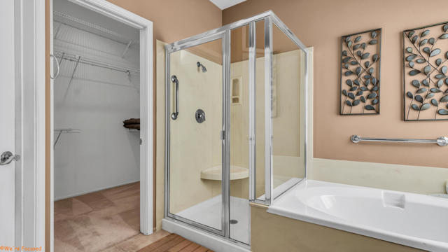 37953 Grand Oaks Avenue, Palm Desert CA: https://media.crmls.org/mediaz/77ae6164-153a-4aa0-a9cf-70364c99e67b.jpg
