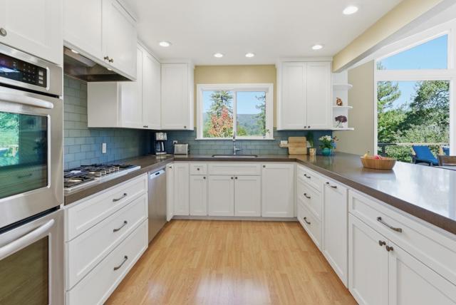 74 Via Del Sol, Watsonville CA: https://media.crmls.org/mediaz/77aef2a6-6b76-429d-bf86-686610757a8d.jpg