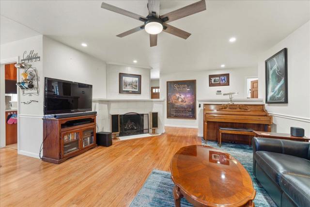 1300 Patio Drive, Campbell CA: https://media.crmls.org/mediaz/77b0d75e-e0fb-4b9a-b9d4-70ce12b7f7fb.jpg