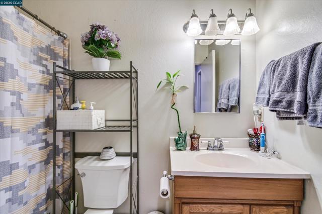 Image 17 of 22 For 8037 Santa Barbara Dr