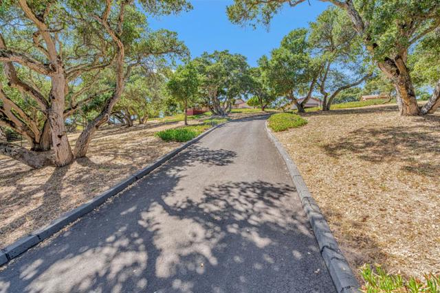 19225 Reavis Way, Salinas CA: https://media.crmls.org/mediaz/77b38aaa-d9c0-42b0-9e34-a05c7f5df892.jpg