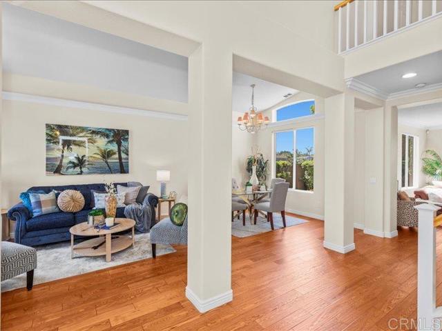2381 Avenida Helecho, Carlsbad CA: https://media.crmls.org/mediaz/77b43d52-d9c6-45bd-8963-66613617fa72.jpg