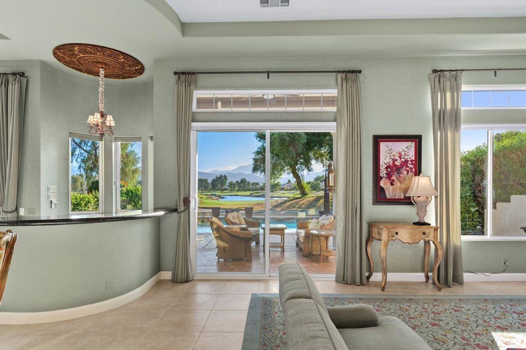 MLS #219138145DA image #8