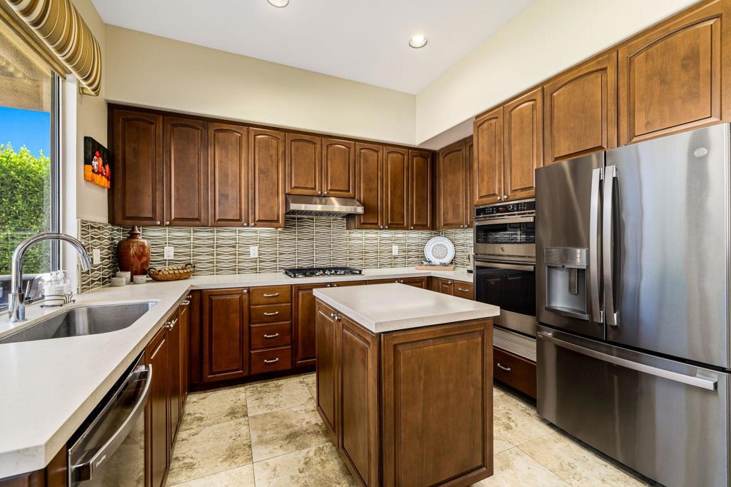 MLS #219136684DA image #8