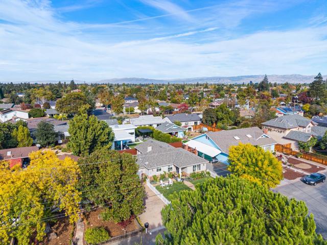 1089 Audrey Avenue, Campbell CA: https://media.crmls.org/mediaz/77b7c820-d22b-440f-a972-ac3d7ecee3f7.jpg