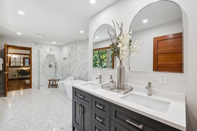 23110 Old Santa Cruz Highway, Los Gatos CA: https://media.crmls.org/mediaz/77b841f6-f88f-4095-9c08-fe5ae1dfadb8.jpg