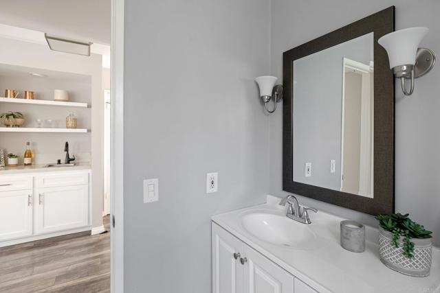 2200 Vanderbilt Lane, Redondo Beach, California 90278, 2 Bedrooms Bedrooms, ,3 BathroomsBathrooms,Residential,Sold,Vanderbilt,PTP2202500
