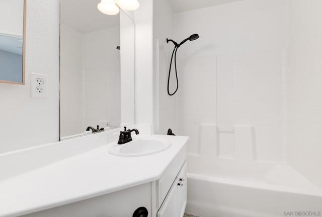 7561 Hazard Center Drive, San Diego CA: https://media.crmls.org/mediaz/77b8f304-b2e6-4149-a360-1cb70c7d83e1.jpg