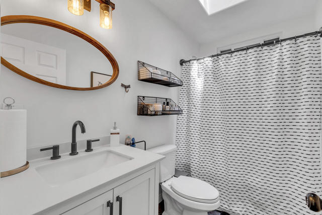 Image 10 of 60 For 25275 Norwood Drive