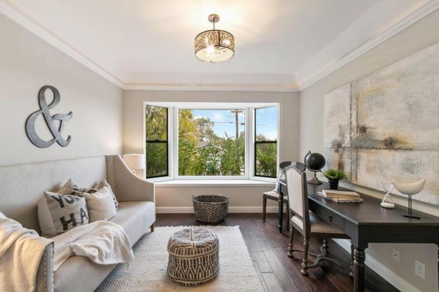 352 Oakview Drive, San Carlos CA: https://media.crmls.org/mediaz/77ba8294-ea35-4b98-bced-04897ea4882b.jpg