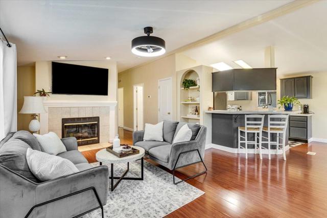444 Whispering Pines Drive, Scotts Valley CA: https://media.crmls.org/mediaz/77bb45f8-d522-400d-aa6d-4fa963fc610b.jpg