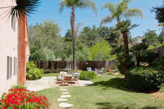 1405 McMahr Rd, San Marcos CA: https://media.crmls.org/mediaz/77bbb61d-5739-41fb-85ae-b6efb53dad03.jpg