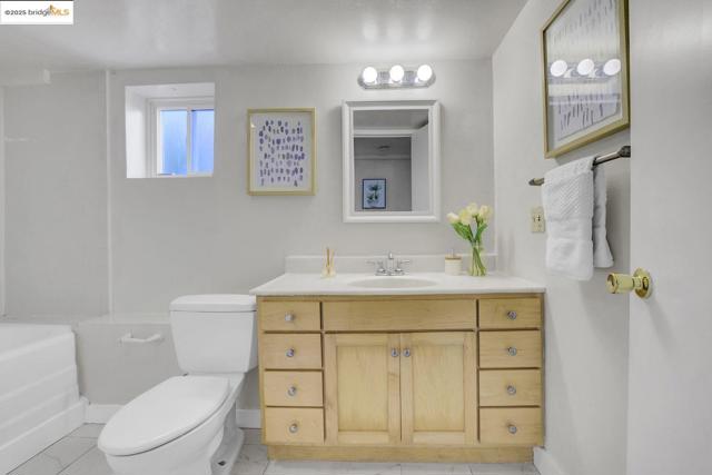 2406 10th, Berkeley CA: https://media.crmls.org/mediaz/77bc1224-242e-4b89-a193-5fdeb4d9228e.jpg