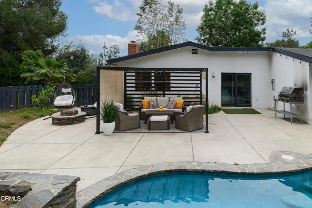 Detail Gallery Image 20 of 34 For 1445 Washburn Rd, Pasadena,  CA 91105 - 3 Beds | 2 Baths