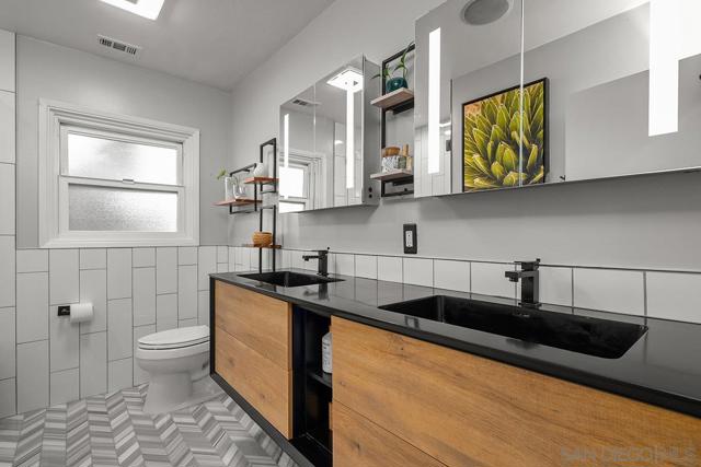 Upstairs fully remodeled bathroom.