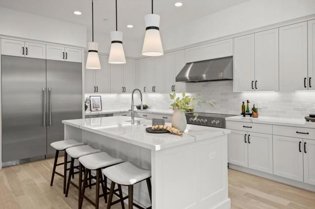 3070 Sterling Way, Redwood City CA: https://media.crmls.org/mediaz/77bc9a74-b288-45e9-a98a-e707adc6e076.jpg