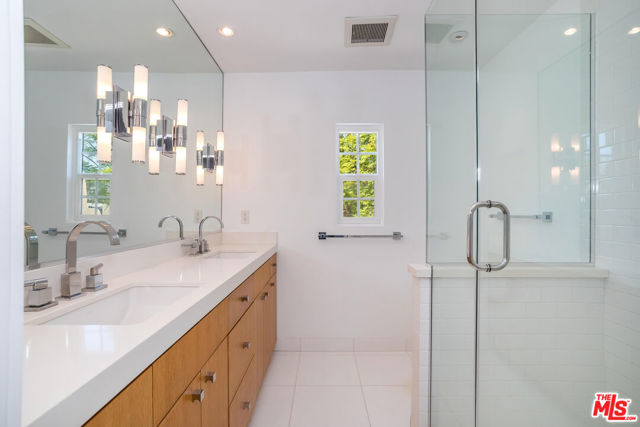 8818 Rangely Avenue, West Hollywood CA: https://media.crmls.org/mediaz/77bce292-73c8-48e7-936d-a3ad6de4f8d5.jpg