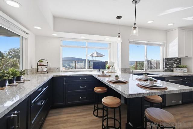 12835 Via Caballo Rojo, San Diego CA: https://media.crmls.org/mediaz/77bdbc3d-b675-44f5-9cd1-e5a84438b3b0.jpg