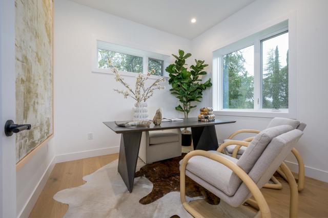 601 Joandra Court, Los Altos CA: https://media.crmls.org/mediaz/77be432b-a3b5-4309-ae23-b2ca54f67979.jpg