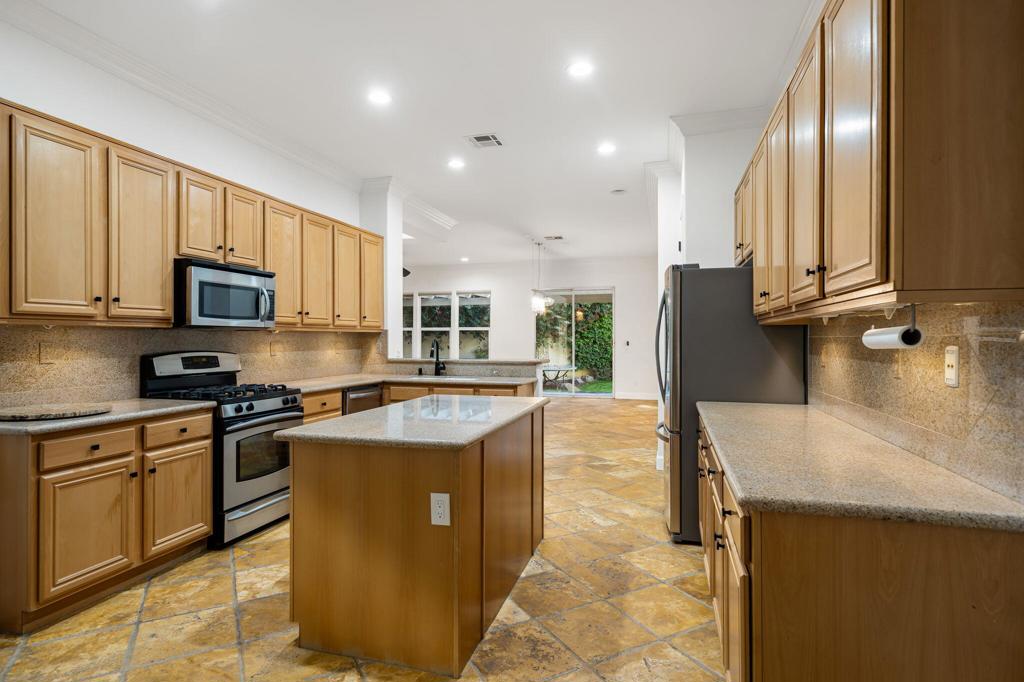 MLS #219139652DA image #15