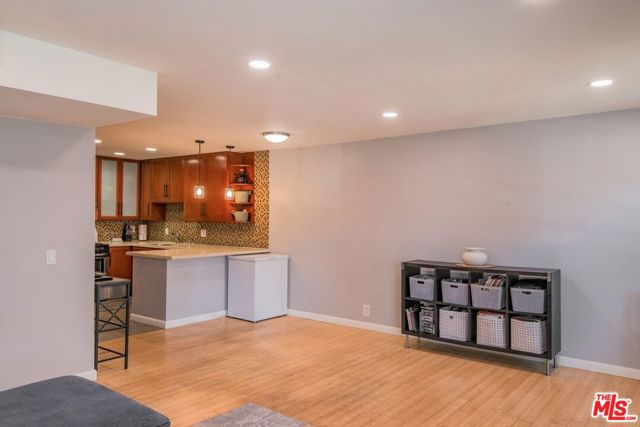 4702 Fulton Avenue, Sherman Oaks CA: https://media.crmls.org/mediaz/77c1cc57-79db-4f22-bd4c-a8316c909a6c.jpg