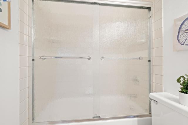2935 Pine Valley Rd, San Ramon CA: https://media.crmls.org/mediaz/77c22dcc-d82a-4d8b-b7a8-d942db819220.jpg