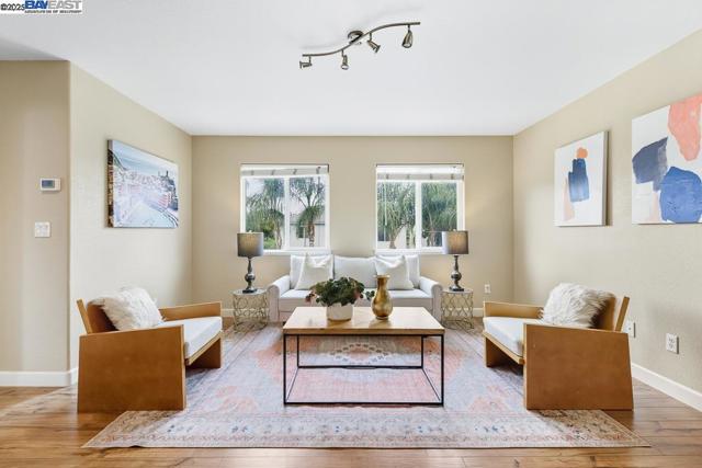 1413 Angus St, Patterson CA: https://media.crmls.org/mediaz/77c31fd4-5249-43f2-81a0-a9e90dd246ee.jpg