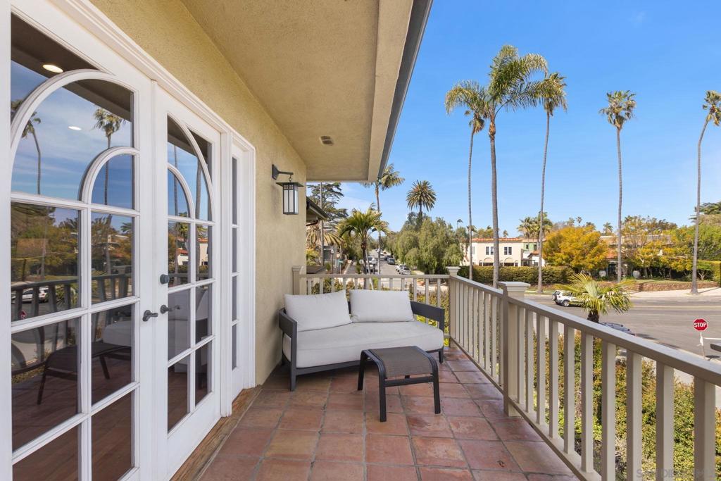 2003 Sunset Blvd - photo 20