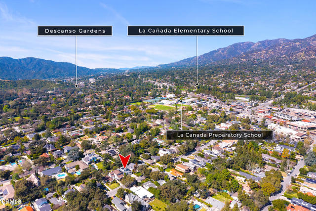 Detail Gallery Image 36 of 39 For 4361 Bel Air Dr, La Canada Flintridge,  CA 91011 - 4 Beds | 4 Baths