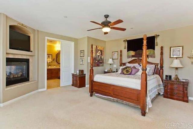 30427 Circle R Lane, Valley Center CA: https://media.crmls.org/mediaz/77c4aedd-88e6-4a38-99fd-83c544f1caf8.jpg