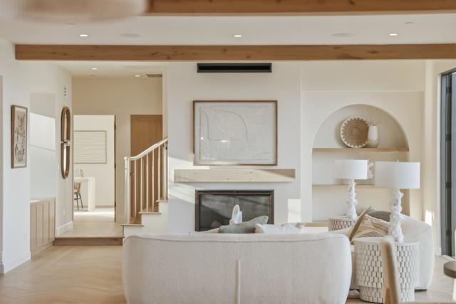 Detail Gallery Image 10 of 72 For 8341 La Jolla Scenic Dr, La Jolla,  CA 92037 - 5 Beds | 5/1 Baths