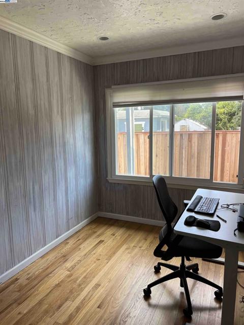 2140 W Avenue 134Th, San Leandro CA: https://media.crmls.org/mediaz/77c59113-d85a-4a78-9e34-14f76c5f0473.jpg