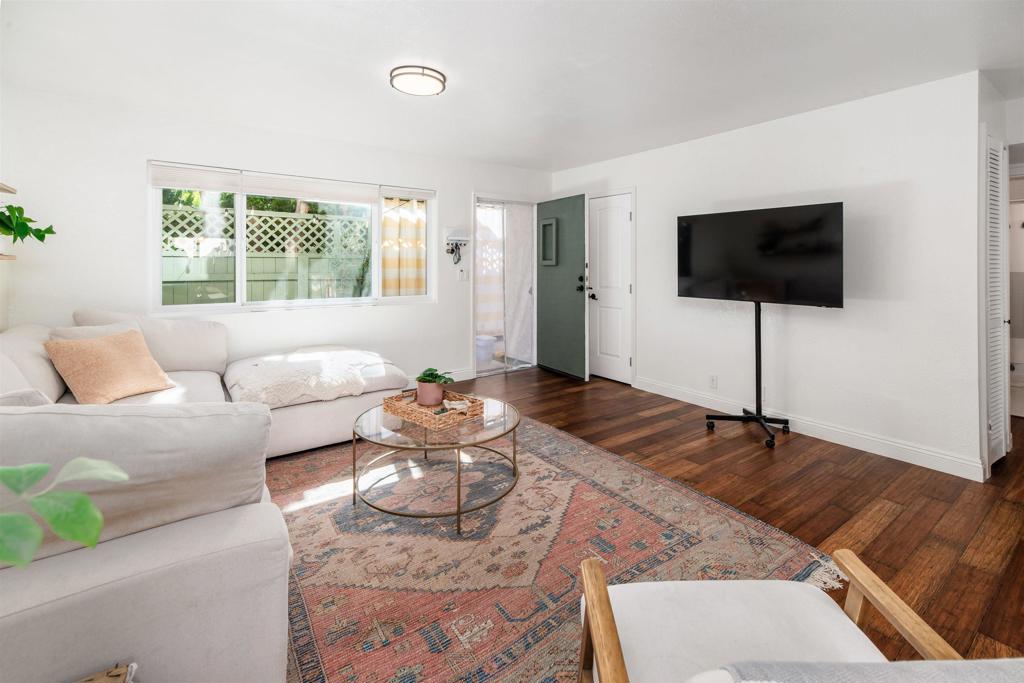 318 Juniper Avenue - photo 8