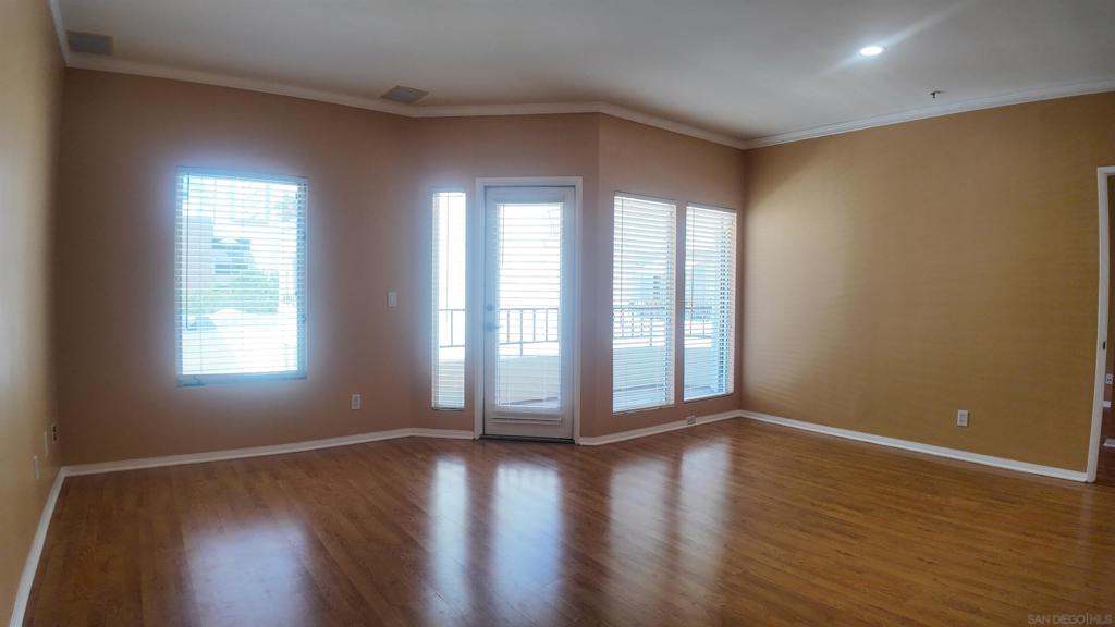 655 Columbia St - photo 9