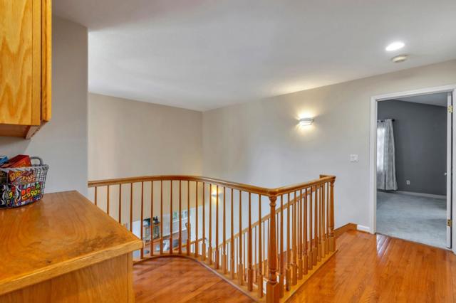 291 Wright Avenue, Morgan Hill CA: https://media.crmls.org/mediaz/77c9823b-effa-4839-bbae-a6c8057ed0c4.jpg