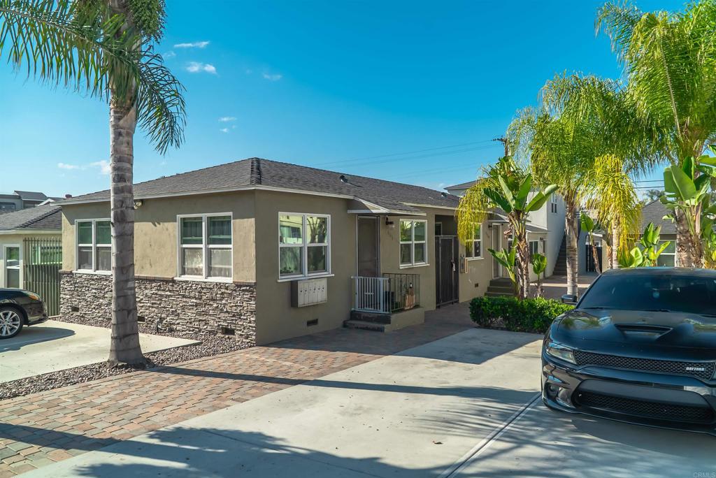 4154 Estrella Avenue - photo 7