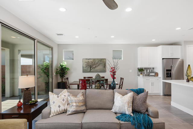 82420 Round Valley Drive, Indio CA: https://media.crmls.org/mediaz/77cb3a4a-4d61-4e11-b360-5a63fa4c6a26.jpg