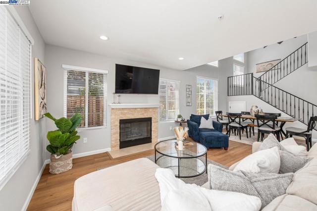 1749 Corte Sueno, Livermore CA: https://media.crmls.org/mediaz/77cc4d54-a8a2-4d95-81d8-c066fa276be9.jpg