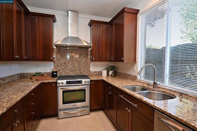 230 Triana Way, San Ramon CA: https://media.crmls.org/mediaz/77cce990-cb72-4970-9088-ecce63e7e1c2.jpg