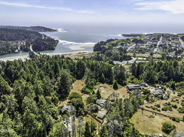 Detail Gallery Image 37 of 39 For 10392 Hills Rd, Mendocino,  CA 95460 - 2 Beds | 1 Baths