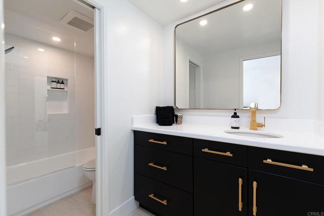 Detail Gallery Image 21 of 25 For 338 Shoemaker, Solana Beach,  CA 92075 - 3 Beds | 2/1 Baths