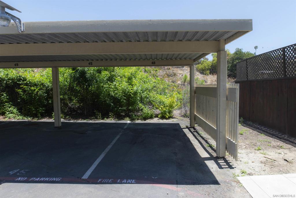 MLS #250033095SD img 42