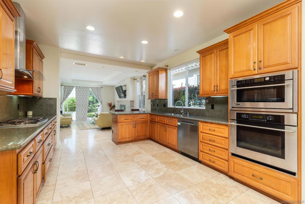 18520 Lancashire Way - photo 14