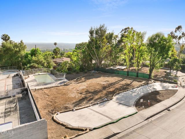 3680 Startouch Drive, Pasadena CA: https://media.crmls.org/mediaz/77d15a87-5dcf-45f2-a693-27f7d62303c7.jpg