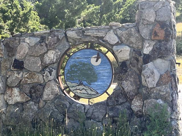 3890 Eagle Ridge, Julian CA: https://media.crmls.org/mediaz/77d19cad-94e2-448b-adf5-b63473643b3d.jpg