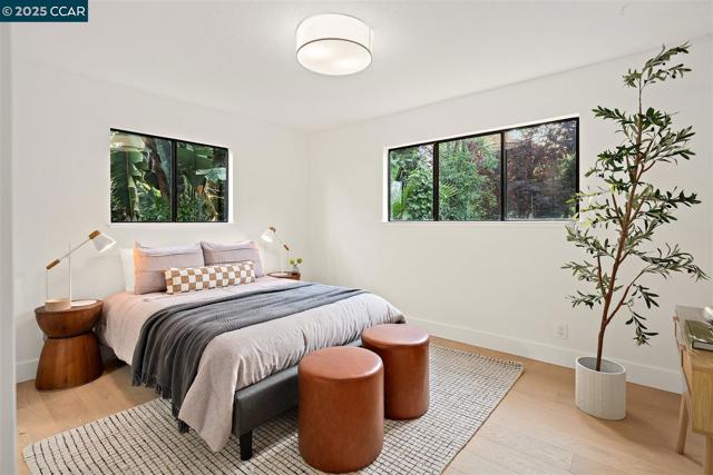 101 Lena Ct, Pleasant Hill CA: https://media.crmls.org/mediaz/77d24774-58da-47a4-b505-831e0fa27093.jpg