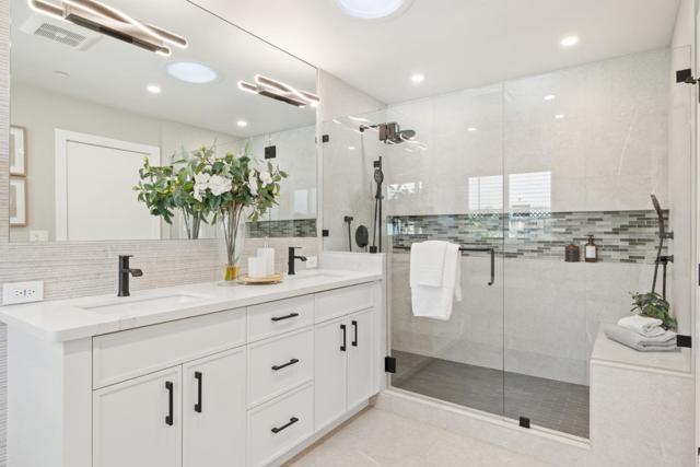 Image 17 of 25 For 1950 Hackett Avenue